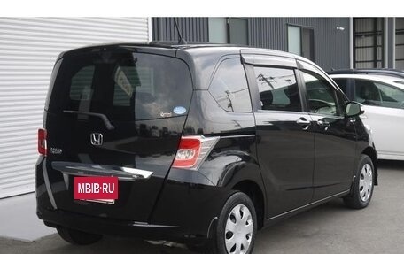 Honda Freed I, 2016 год, 1 050 000 рублей, 7 фотография