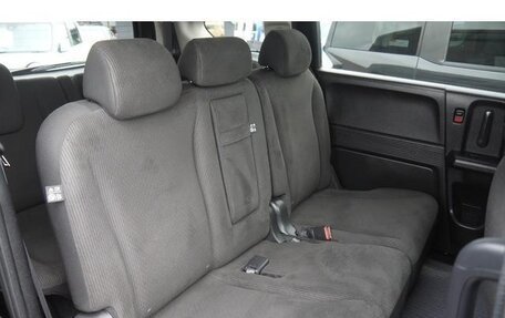 Honda Freed I, 2016 год, 1 050 000 рублей, 11 фотография