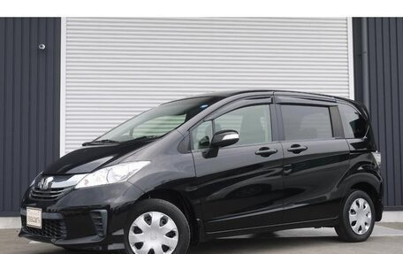 Honda Freed I, 2016 год, 1 050 000 рублей, 22 фотография