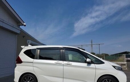 Honda Freed II, 2018 год, 1 241 000 рублей, 2 фотография