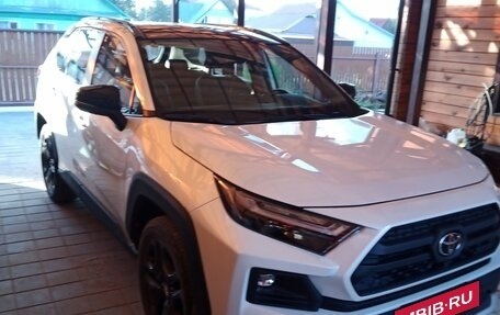 Toyota RAV4, 2025 год, 3 900 000 рублей, 10 фотография