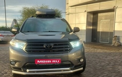 Toyota Highlander III, 2012 год, 2 399 000 рублей, 1 фотография