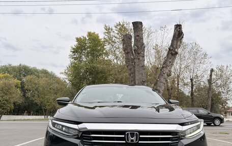 Honda Insight III, 2018 год, 2 150 000 рублей, 2 фотография