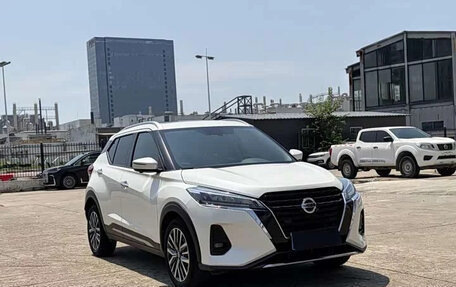 Nissan Kicks I, 2022 год, 1 570 000 рублей, 2 фотография