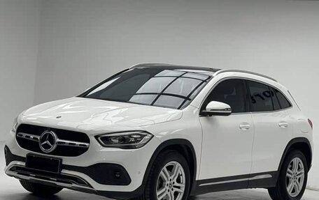 Mercedes-Benz GLA, 2022 год, 2 517 000 рублей, 3 фотография