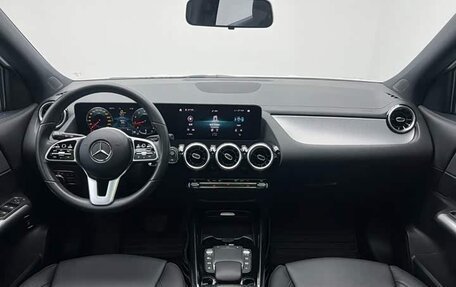 Mercedes-Benz GLA, 2022 год, 2 517 000 рублей, 13 фотография
