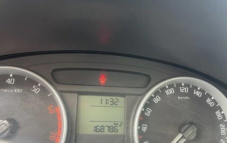 Skoda Fabia II, 2010 год, 600 000 рублей, 6 фотография