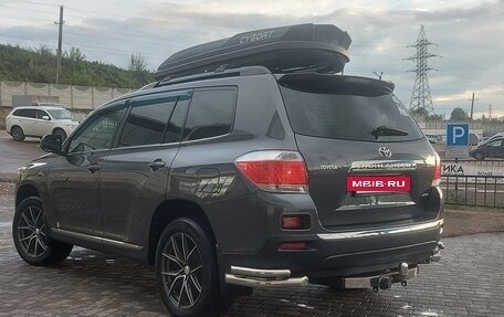 Toyota Highlander III, 2012 год, 2 399 000 рублей, 14 фотография
