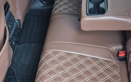 Toyota RAV4, 2019 год, 2 800 000 рублей, 12 фотография