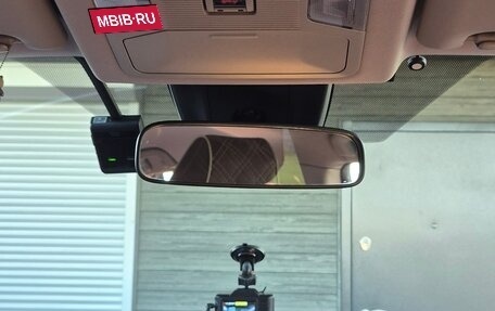 Toyota RAV4, 2019 год, 2 800 000 рублей, 15 фотография