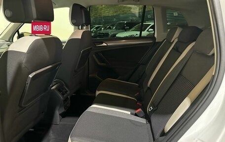 Volkswagen Tiguan II, 2020 год, 2 450 000 рублей, 14 фотография