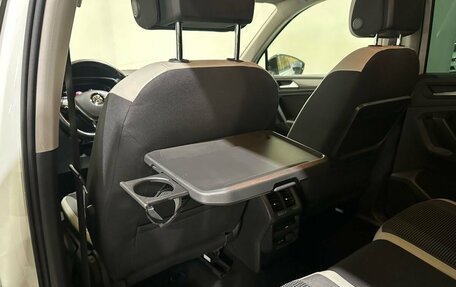 Volkswagen Tiguan II, 2020 год, 2 450 000 рублей, 24 фотография