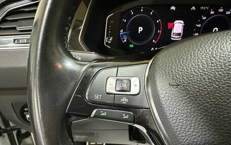Volkswagen Tiguan II, 2020 год, 2 450 000 рублей, 26 фотография
