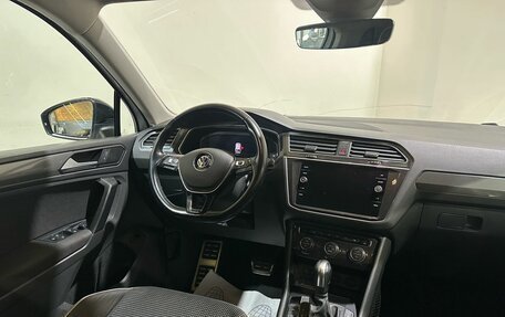 Volkswagen Tiguan II, 2020 год, 2 450 000 рублей, 29 фотография