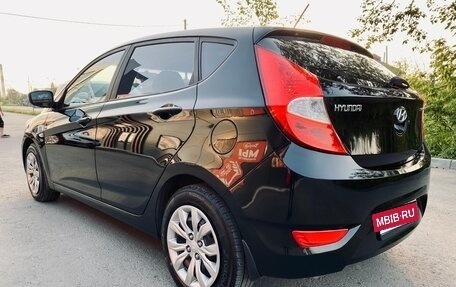 Hyundai Solaris II рестайлинг, 2011 год, 740 000 рублей, 8 фотография