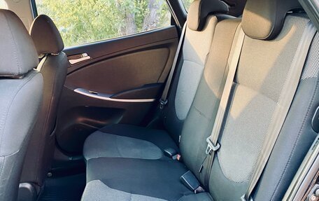 Hyundai Solaris II рестайлинг, 2011 год, 740 000 рублей, 15 фотография