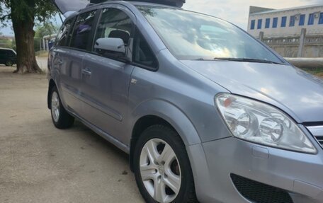Opel Zafira B, 2010 год, 480 000 рублей, 2 фотография