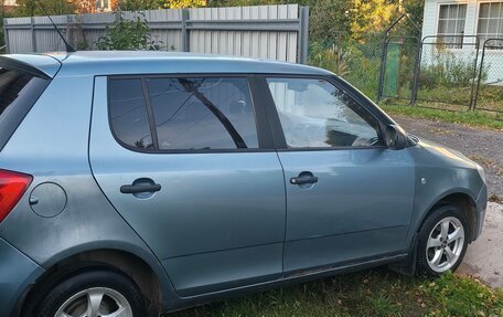 Skoda Fabia II, 2008 год, 250 000 рублей, 3 фотография