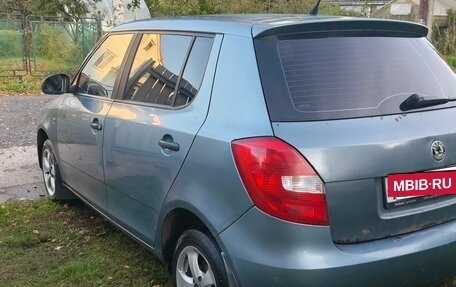 Skoda Fabia II, 2008 год, 250 000 рублей, 2 фотография