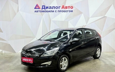 Hyundai Solaris II рестайлинг, 2016 год, 820 000 рублей, 1 фотография