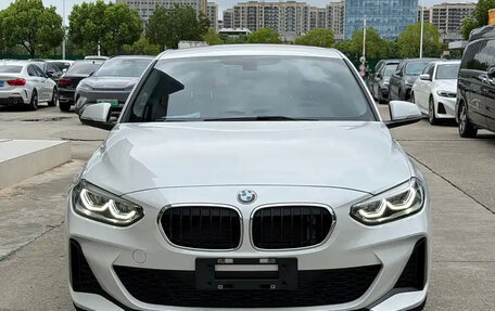 BMW 1 серия, 2022 год, 2 фотография