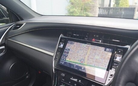 Toyota Harrier, 2017 год, 1 700 000 рублей, 3 фотография