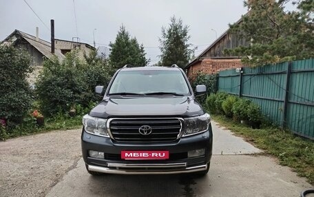 Toyota Land Cruiser 200, 2011 год, 4 200 000 рублей, 2 фотография