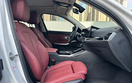 BMW 3 серия, 2023 год, 18 фотография