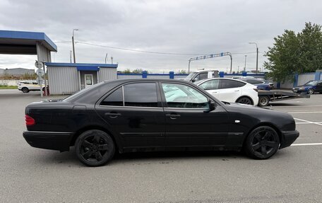 Mercedes-Benz E-Класс, 1998 год, 435 000 рублей, 6 фотография