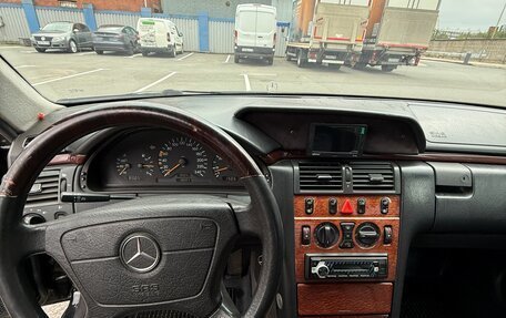 Mercedes-Benz E-Класс, 1998 год, 435 000 рублей, 10 фотография