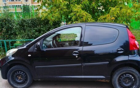 Peugeot 107 I рестайлинг, 2010 год, 400 000 рублей, 2 фотография