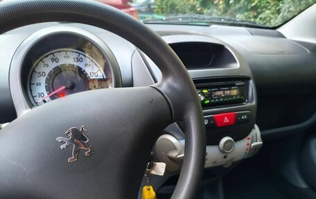 Peugeot 107 I рестайлинг, 2010 год, 400 000 рублей, 7 фотография