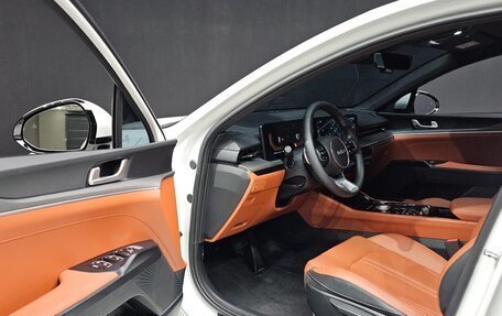 KIA K5, 2023 год, 2 680 000 рублей, 15 фотография