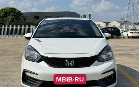 Honda Fit, 2023 год, 1 060 000 рублей, 2 фотография