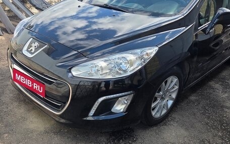 Peugeot 308 II, 2011 год, 540 000 рублей, 4 фотография