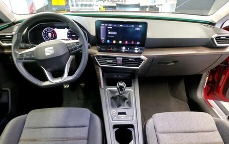 SEAT Leon IV, 2022 год, 1 972 000 рублей, 10 фотография