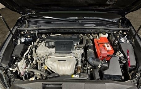 Toyota Camry, 2018 год, 2 099 000 рублей, 11 фотография