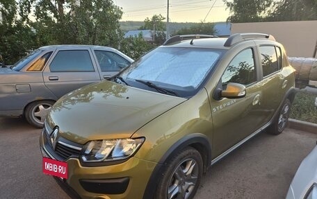 Renault Sandero II рестайлинг, 2017 год, 830 000 рублей, 3 фотография