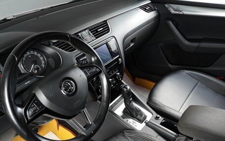 Skoda Octavia, 2017 год, 1 100 000 рублей, 6 фотография