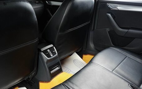 Skoda Octavia, 2017 год, 1 100 000 рублей, 7 фотография