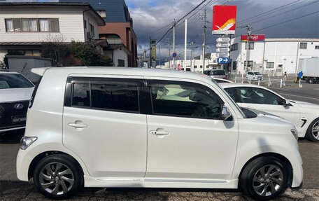 Toyota bB II рестайлинг, 2014 год, 703 000 рублей, 4 фотография