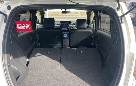 Toyota bB II рестайлинг, 2014 год, 703 000 рублей, 34 фотография