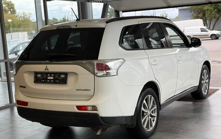 Mitsubishi Outlander III рестайлинг 3, 2013 год, 1 269 000 рублей, 6 фотография
