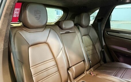 Porsche Cayenne III, 2018 год, 6 400 000 рублей, 12 фотография
