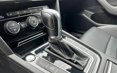 Volkswagen Passat B8 рестайлинг, 2018 год, 2 150 000 рублей, 31 фотография