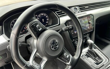 Volkswagen Passat B8 рестайлинг, 2018 год, 2 150 000 рублей, 34 фотография