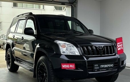 Toyota Land Cruiser Prado 120 рестайлинг, 2006 год, 2 049 000 рублей, 3 фотография