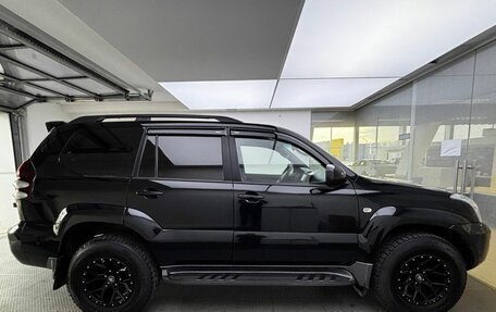 Toyota Land Cruiser Prado 120 рестайлинг, 2006 год, 2 049 000 рублей, 5 фотография