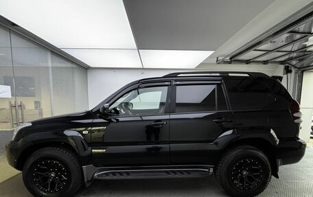Toyota Land Cruiser Prado 120 рестайлинг, 2006 год, 2 049 000 рублей, 10 фотография