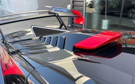 Lamborghini Huracán, 2023 год, 43 000 000 рублей, 12 фотография